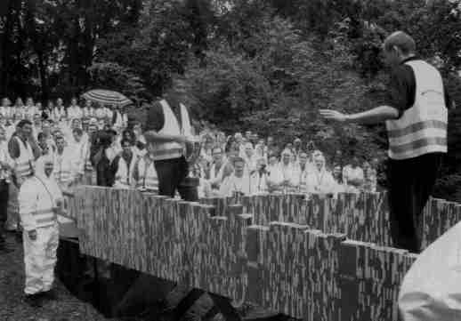 Lego Brücke für Guinnesbuch der Rekorde (SZ)